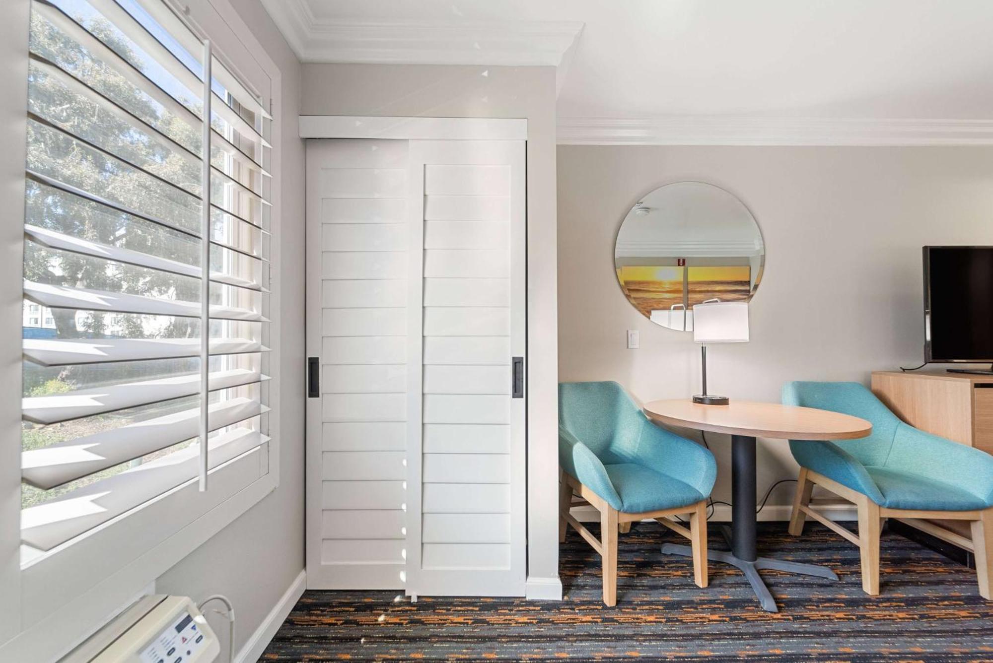 Days Inn By Wyndham San Diego Hotel Circle Ngoại thất bức ảnh