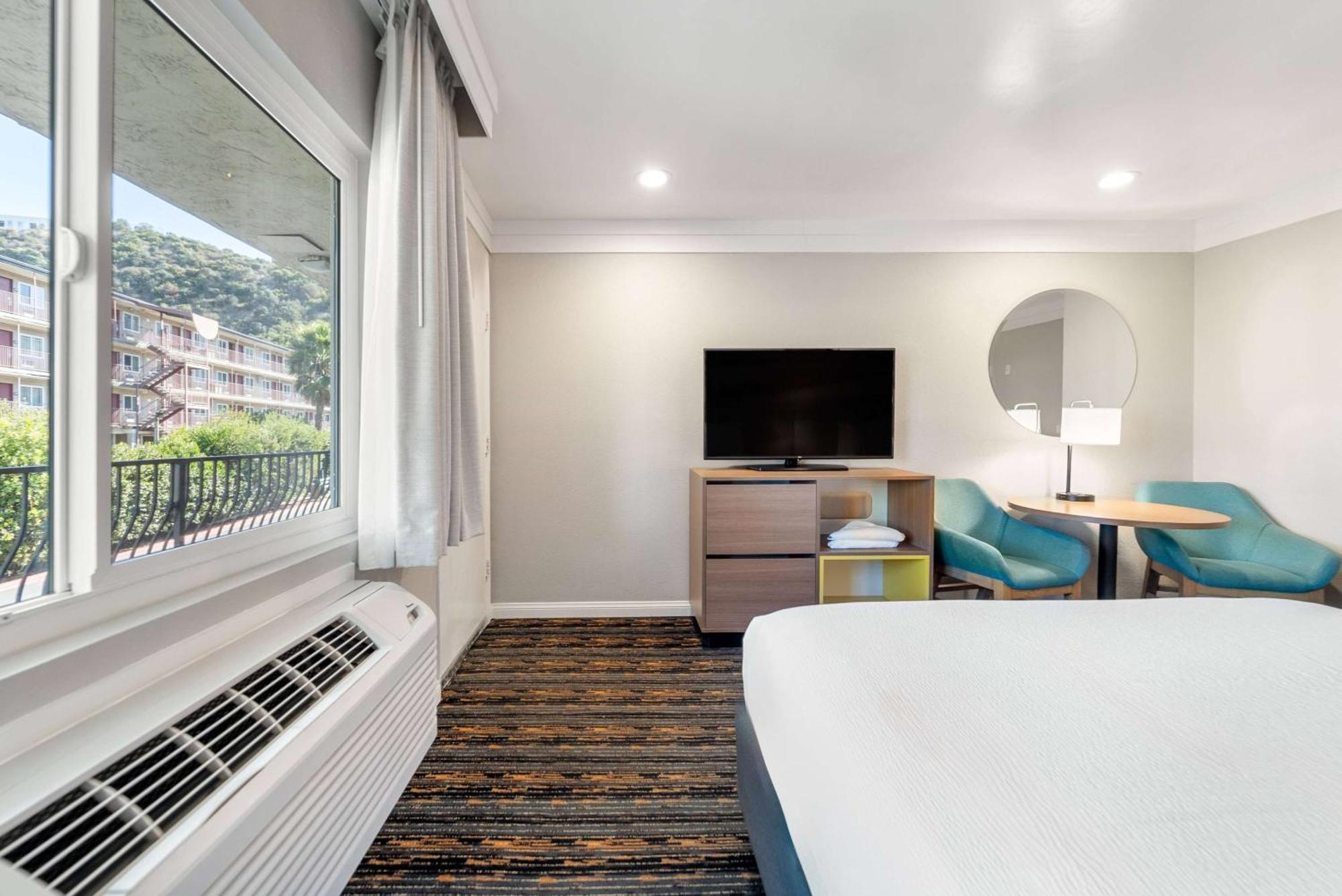 Days Inn By Wyndham San Diego Hotel Circle Ngoại thất bức ảnh