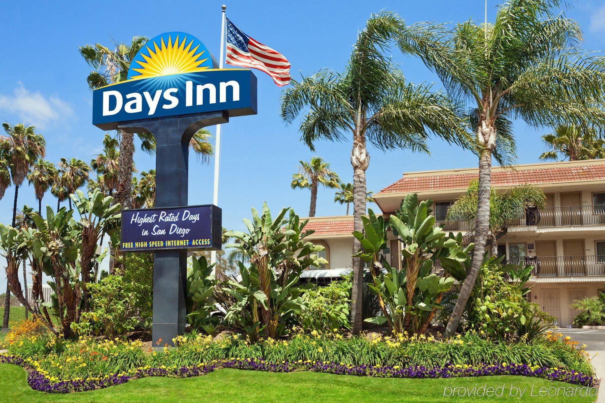 Days Inn By Wyndham San Diego Hotel Circle Ngoại thất bức ảnh
